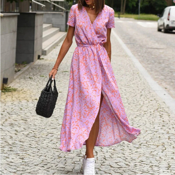 Robe de Plage "Évasion Tropicale"