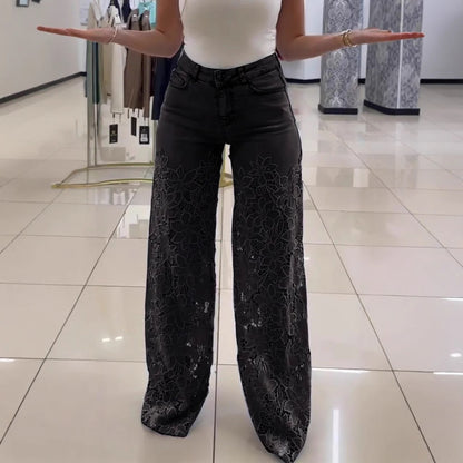 Jean Taille Haute Dentelle Fleurie – Élégance & Audace