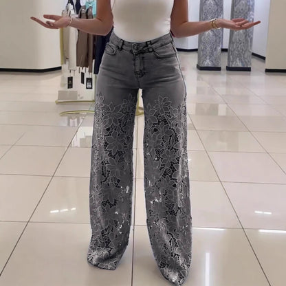 Jean Taille Haute Dentelle Fleurie – Élégance & Audace