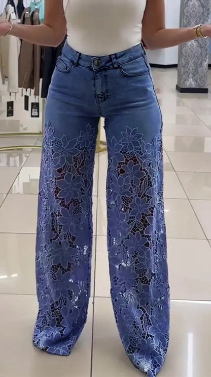 Jean Taille Haute Dentelle Fleurie – Élégance & Audace